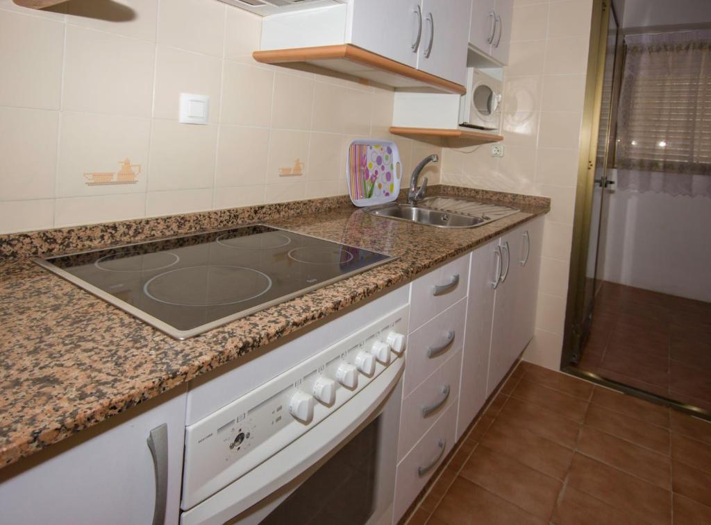 Gemelos 2 Benidorm Szoba fotó